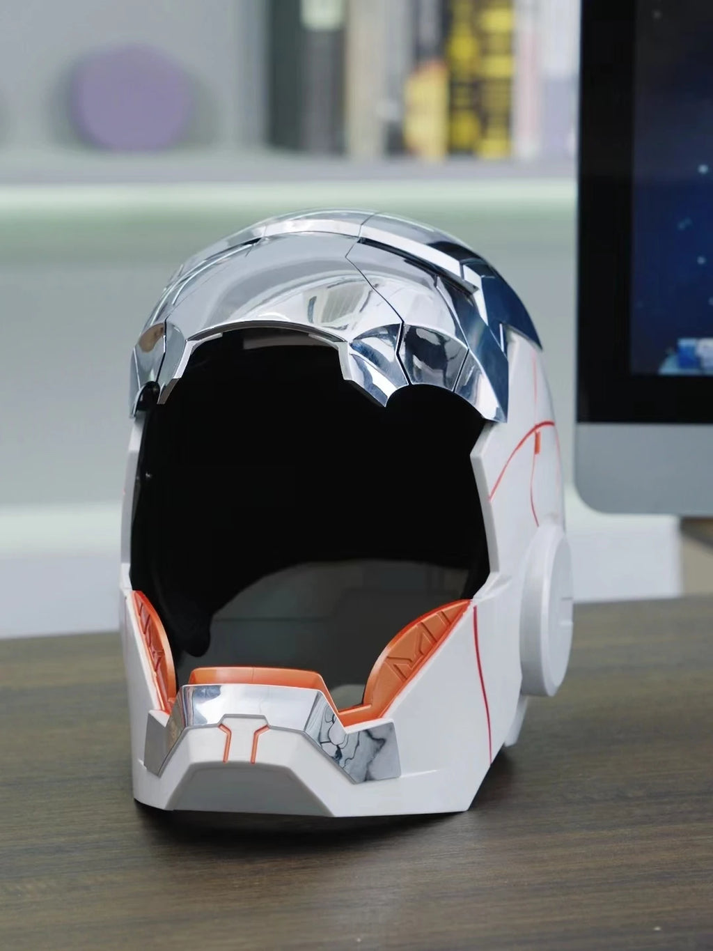 New AutoKing 1:1 Mk5 Iron Man Helmet Cosplay Voice Control Eyes with Light